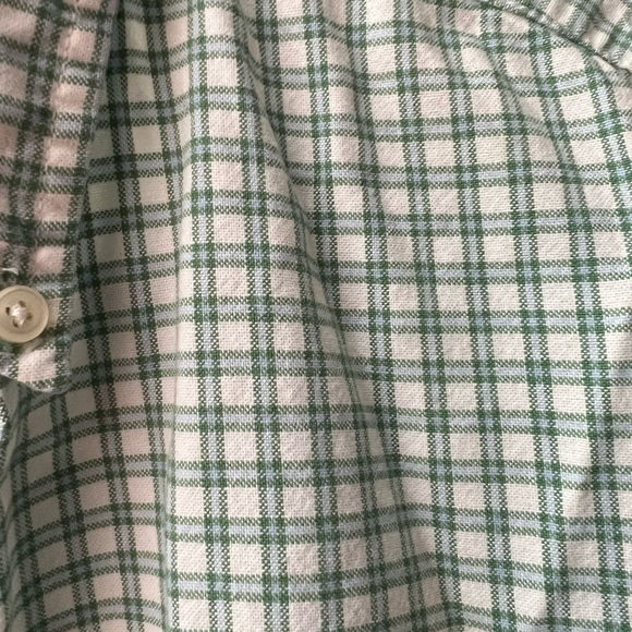 Men’s Eddie Bauer L button down - Picture 3 of 3